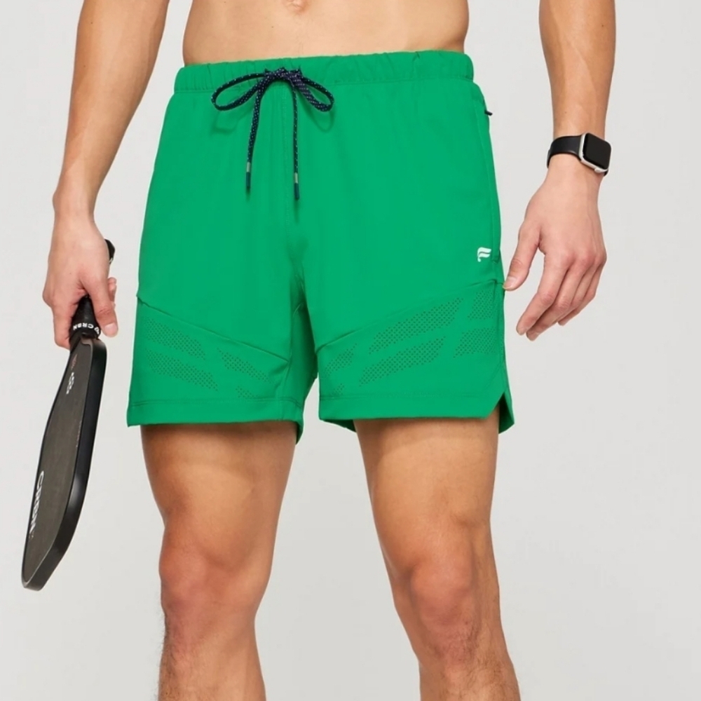 NWT Fabletics The‎ One Short Ventilated 7in Mens Size XXL Verde Green Color